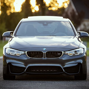 Cars for sale on Sharekaro